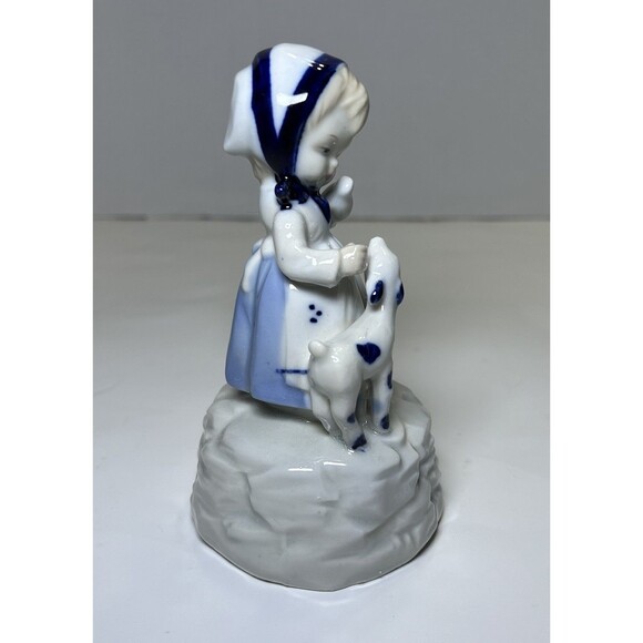 Vintage Porcelain Little Boy And Girl Figurine White/Blue (2 Piece Set) Decor - Picture 5 of 9